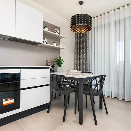 Salteria Premium 3 Apartment *
